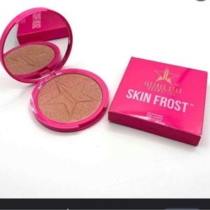 New in box- Jeffrey star skin frost peach goddess